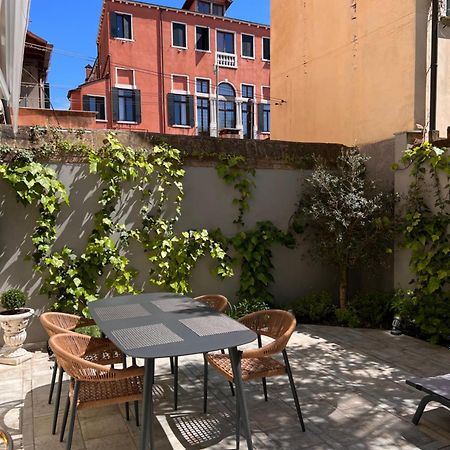 Wow Garden In The Heart Of Venice Exterior photo