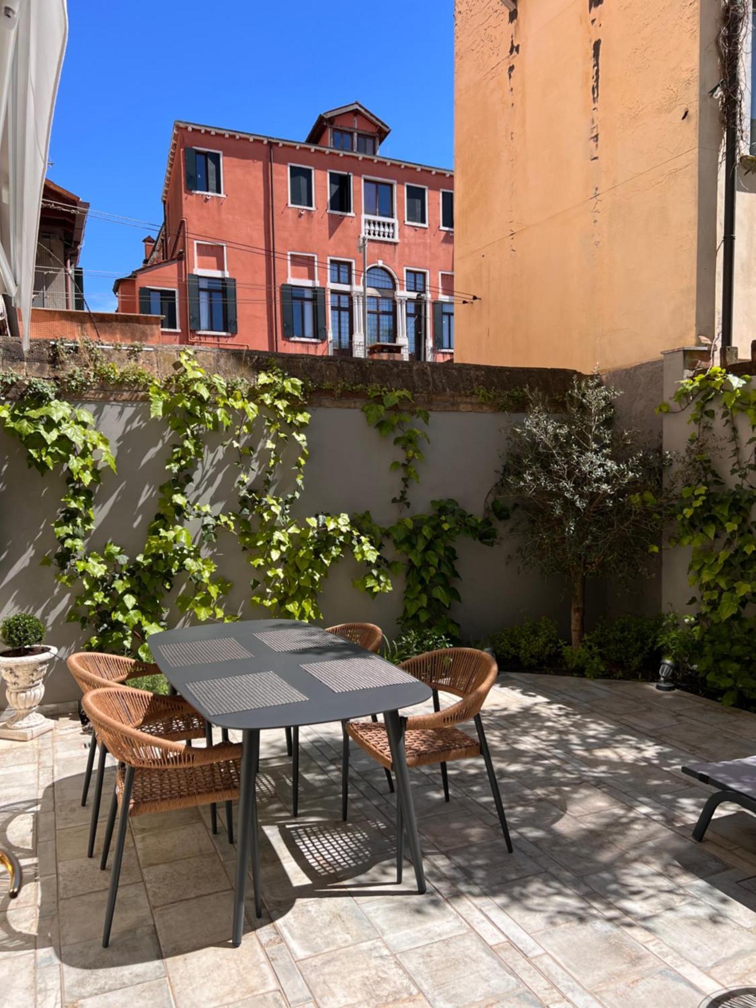 Wow Garden In The Heart Of Venice Exterior photo